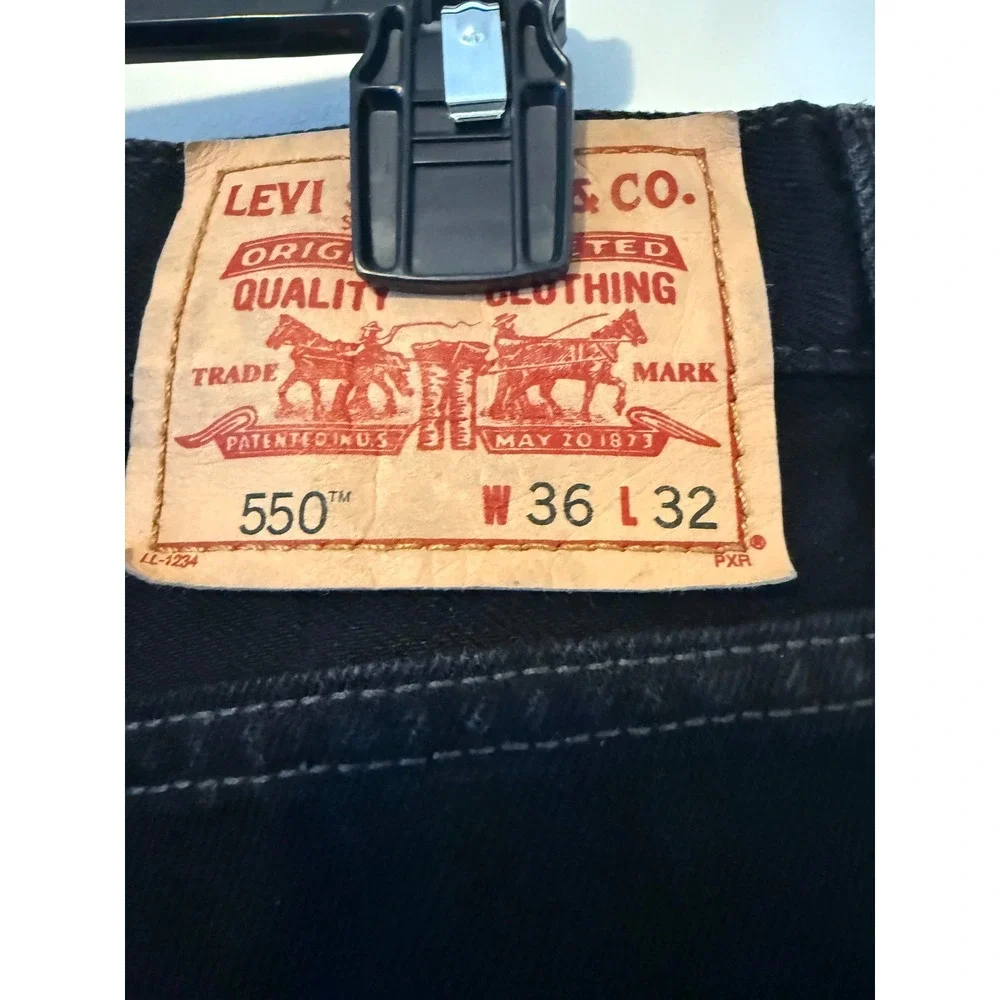 Levi's 550 Relaxed Fit Mens fits 36x31 Black Straight Leg Denim Jeans